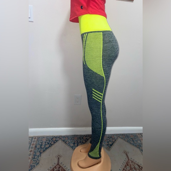 89) MIX LEGGING ACTIVEWEAR ONE SIZE SPANDEX  EXCELLENT CONDITIONS - Picture 2 of 7